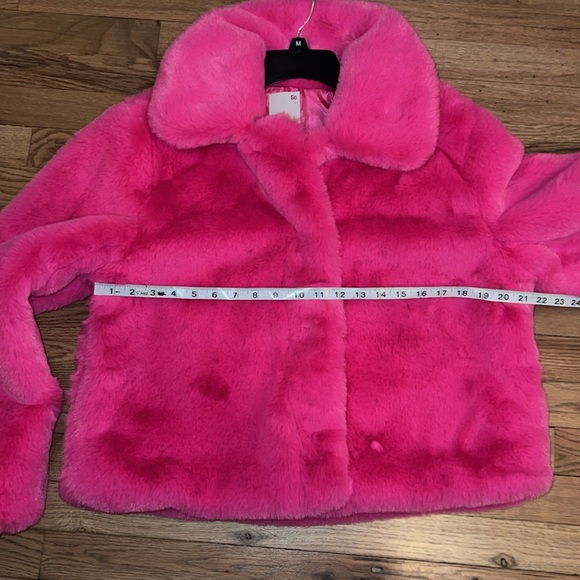 NWT Juniors SO Faux Fur Collar Cropped Jacket Size Large - Picture 9 of 10